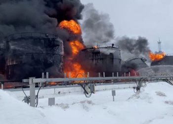 Russian forces bring down Ukrainian drone, munitions explode and set Klintsy oil depot ablaze