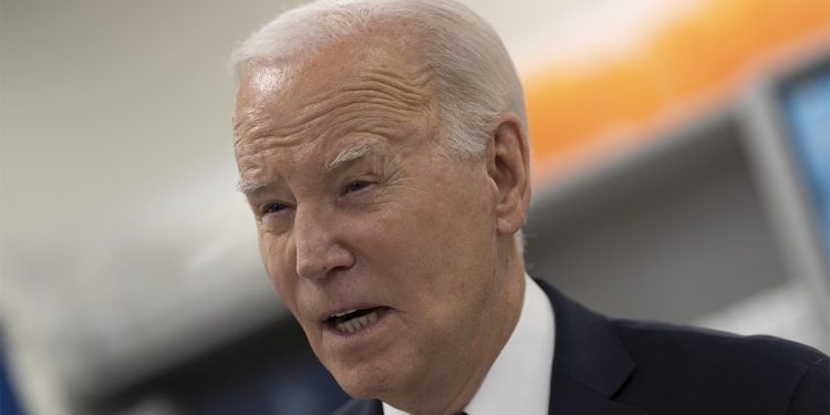 Biden appears to confuse woman with Dem congresswoman who wasn’t in attendance: ‘I got it mixed up’