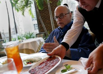 Michael Berman, political strategist who revealed private struggles, dies at 84