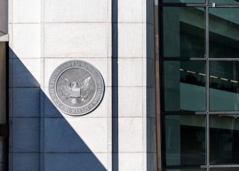 U.S. Regulatory Approach Pushing Crypto Overseas, New 21Shares Report Says