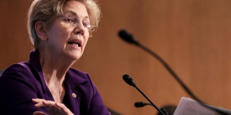 Sen. Elizabeth Warren Calls Republican Opponent John Deaton’s Campaign a “Threat,” Presses Donor Base for Funding