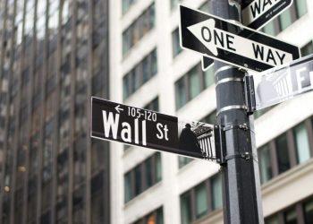 U.S. Banks Push SEC For Key Changes In Crypto Regulation Following Spot-Bitcoin ETF Exclusion