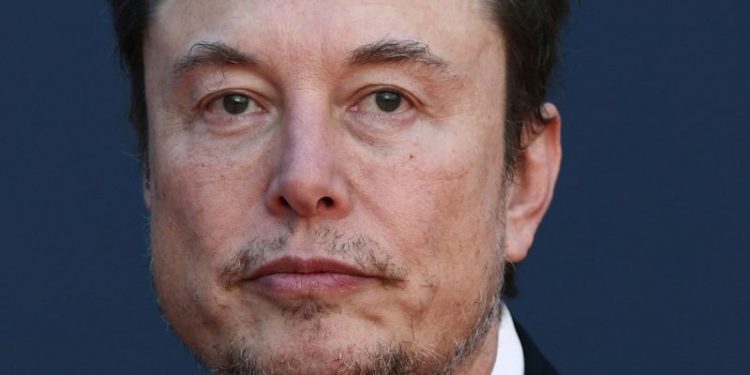 Employees prevented Musk from breaking federal Twitter order, FTC finds