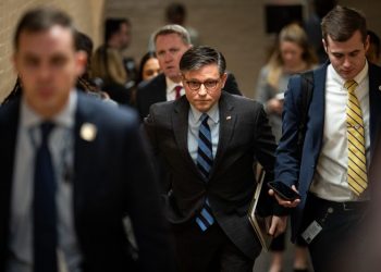 GOP leaders face unrest amid chaotic, bungled votes