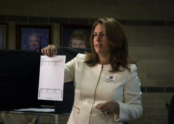 Man pleads guilty to threatening Michigan official over 2020 election