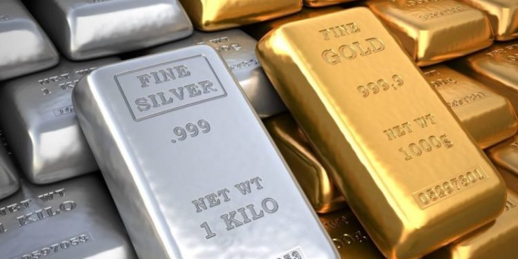 Gold price recovers, Silver retreated to $22.50 this morning