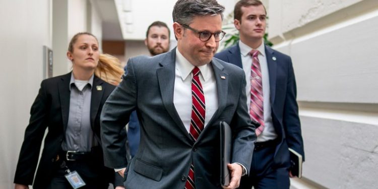 House recesses with just 2 days to solve government shutdown standoff