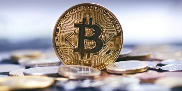 Bitcoin and Ethereum: Bitcoin under pressure below $52000