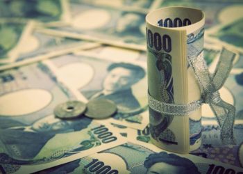 Yen Drops Beyond 150 Amid U.S. Inflation Woes