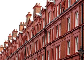 London’s Richest Tenants Are Paying Rents in Bitcoin : Here’s What You Need to Know