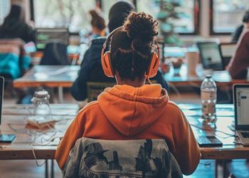 Binance Ex-CEO CZ Launches New Educational Platform ‘Giggle Academy’