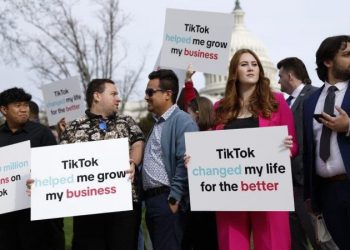 50 Democrats, 15 Republicans vote ‘no’ on bill aimed at blocking TikTok