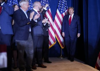 Trump wins GOP contests in Missouri and Michigan