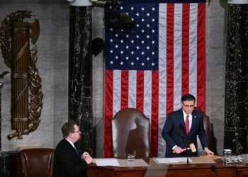 The rare gambit that could force the House to pass Ukraine aid