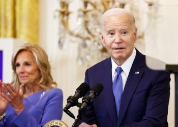 Biden fails to acknowledge Hunter’s out-of-wedlock daughter during Women’s History Month event at White House