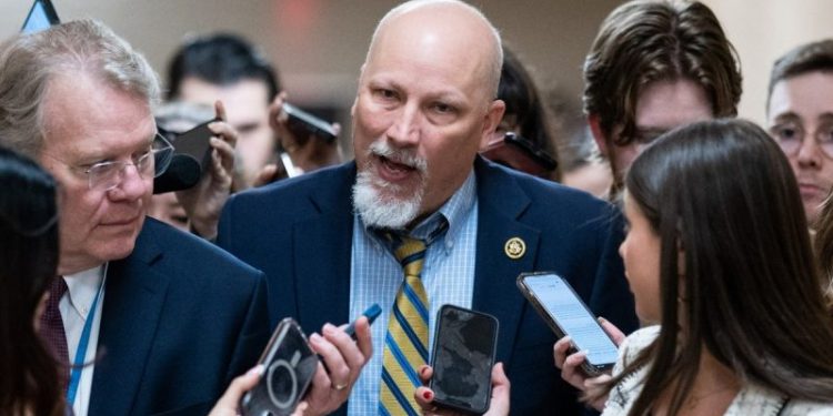 Chip Roy unveils bill to let Americans sue COVID-19 vaccine makers over injury, negative effects