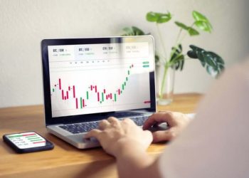 Stock Soars 268%: Reddit’s $ANF Underdog Triumph