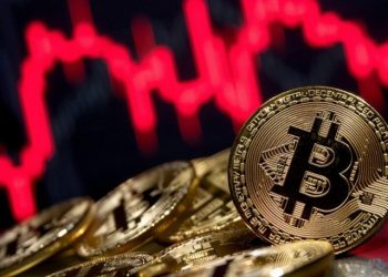 Coinbase Warns of Challenges Ahead for Bitcoin Halving Amid ‘Weak Time of Year’