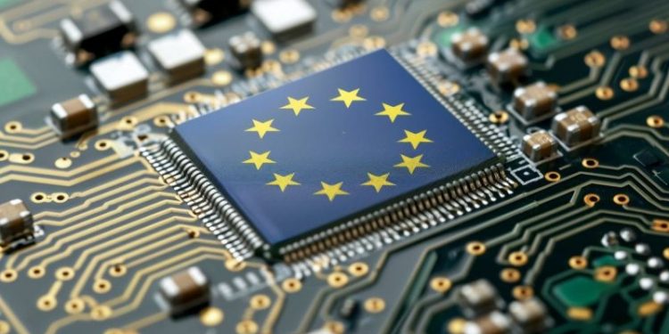 iPhone Currently Not Compatible with Digital Euro: ECB Board Member