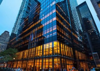 Morgan Stanley Considers Allowing Brokers to Recommend Spot Bitcoin ETFs to Clients