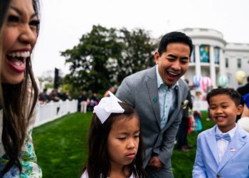 White House Easter Egg Roll hosts record attendees