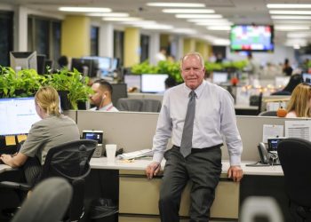 How a California billionaire known for auto loans provided Trump’s bond