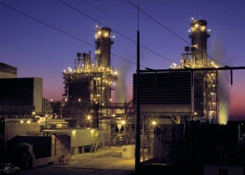 Oil and natural gas: Oil fell below $84.60 on Monday