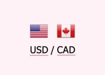 USDCAD Analysis: Pressure Building Below 1.37000 Level