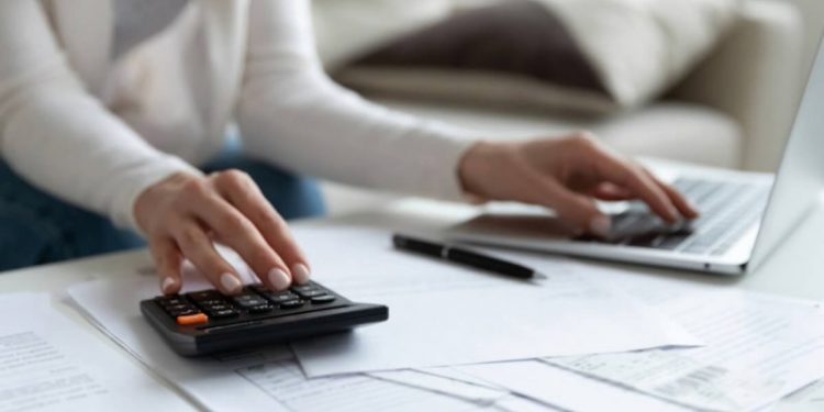 What is consumption function: MPC Calculation examples