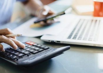 Argentina’s Inflation Dips Below 10% Amid Austerity