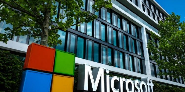 Microsoft, OpenAI Plan $100B AI Data Center by 2028