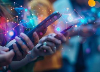 Crypto and Social Media: How Giants Like Meta, X, and TikTok are Revolutionizing Digital Interaction