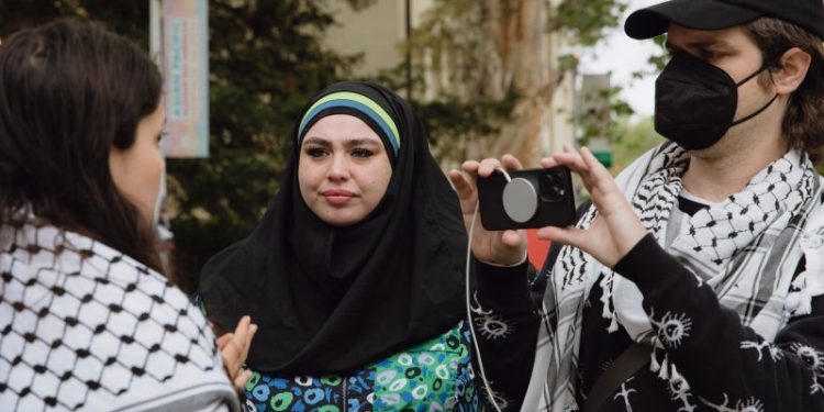 Twitch streamers become go-to news source for campus protest coverage