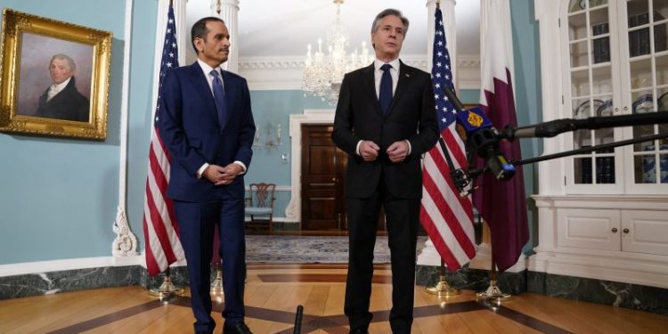 U.S. tells Qatar to evict Hamas if it obstructs Israeli hostage deal