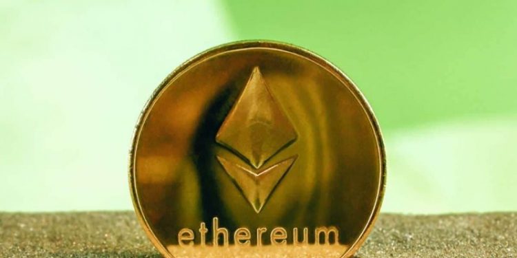Ethereum Approaches $4,000, Surges 5% in 24 Hours