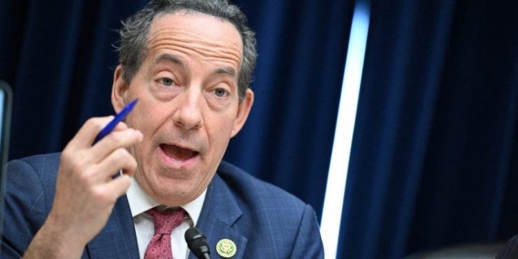 Top Dem’s past push for noncitizen voting rights revealed ahead of House vote