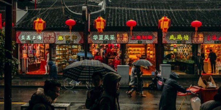 Chinese Real Estate Sees 9.8% Investment Decline in 2024