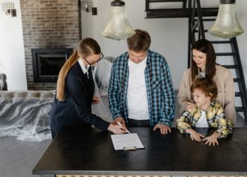 Real Estate Faces Major Shakeup: 40%-80% Agents to Exit