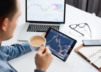 Global Equity Funds See $11.1B Inflows Amid Inflation