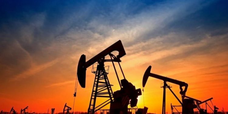 Oil and Natural Gas: Oil is falling below the $77.50 today