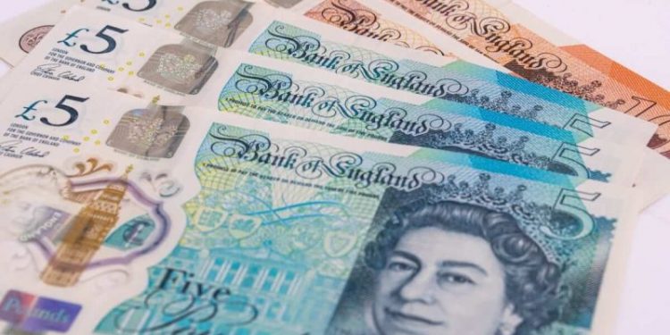 GBP Rises to 1.2560 on Strong UK GDP Data