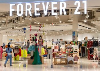 Forever 21 seeks rent concessions as fast-fashion brand faces financial woes