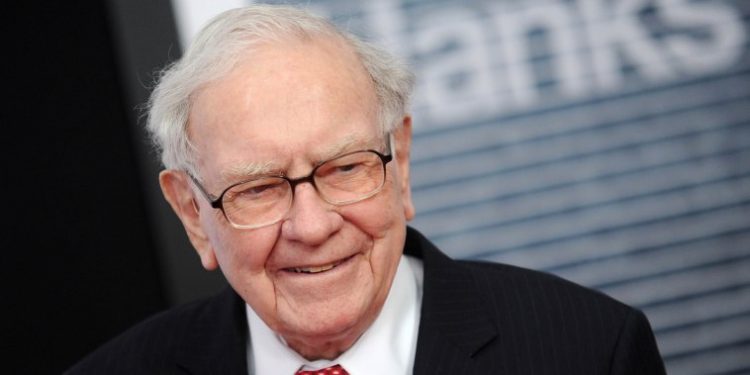 Warren Buffett gives away another $5.3 billion, says his children will manage estate