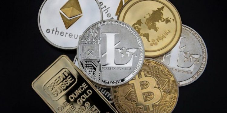 SafeMoon and Litecoin: Litecoin breaks below $82.00
