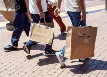 Employers added 206,000 jobs in June, as sturdy labor market gradually cools