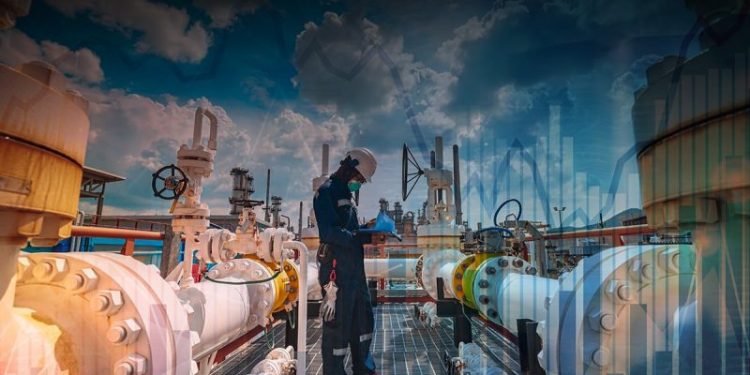 Oil and natural gas: Oil under pressure at 77.00 level