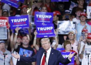 Trump’s second-term agenda plans a purge of the federal workforce