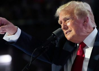 Trump campaign says it’s ‘well-positioned to prosecute the case’ against Kamala Harris