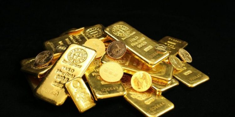 Gold and silver: gold returns to the weekly open price