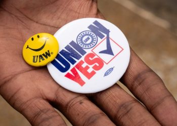 UAW union endorses Vice President Kamala Harris over Trump